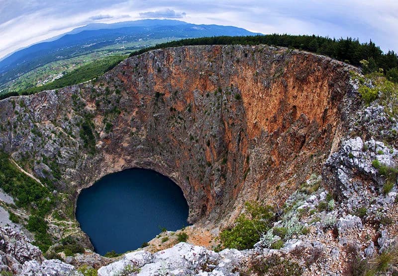 Imotski - Modro i Crveno jezero